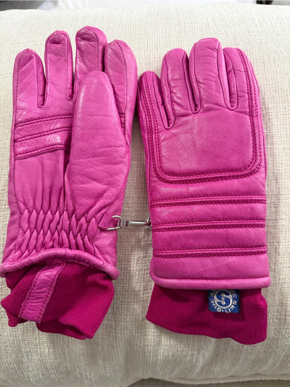 Bright Pink Leather Gloves - Picture 2 of 2